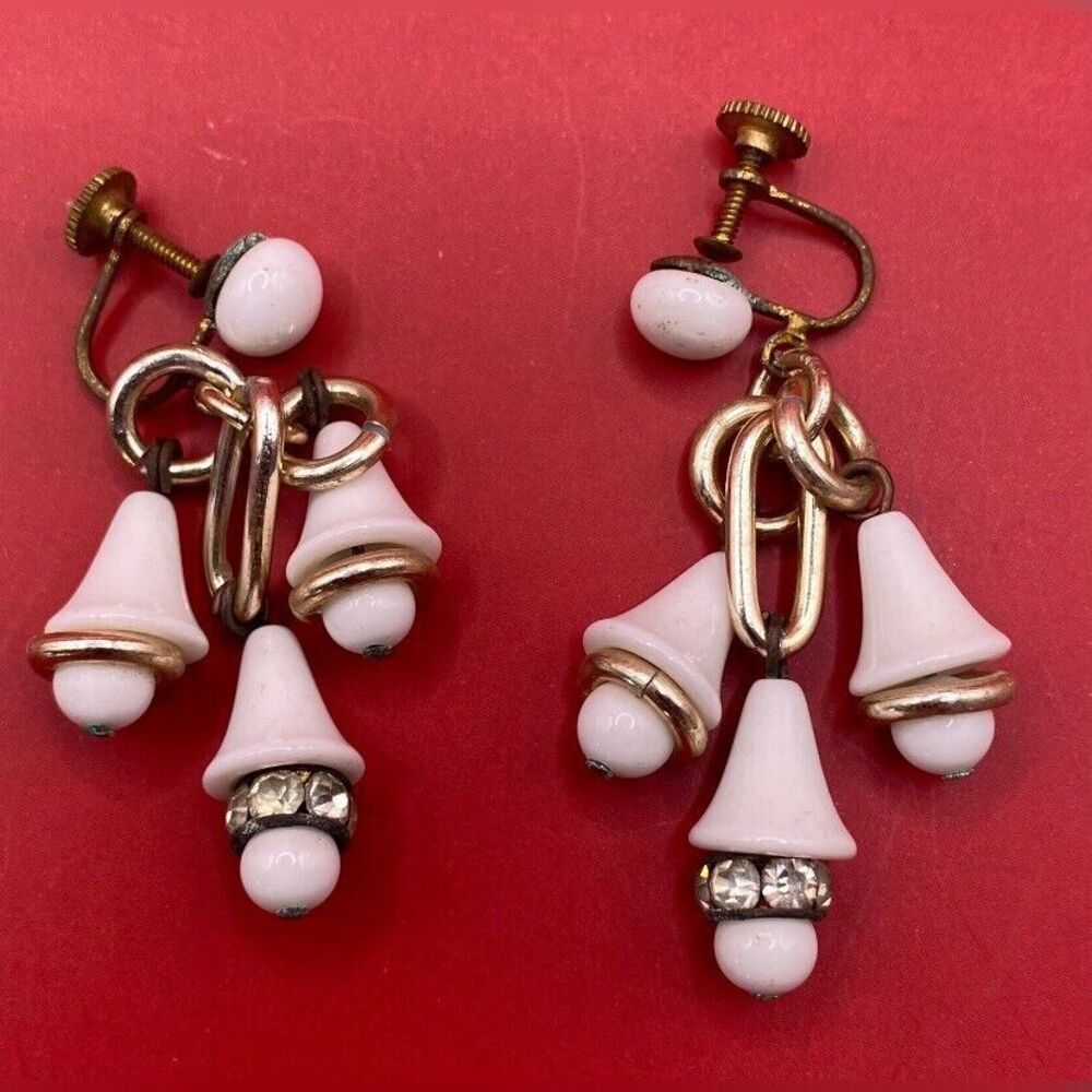 Vintage Women’s Earrings Gold Tone White Enamel Crystals 1.5” Chandelier
